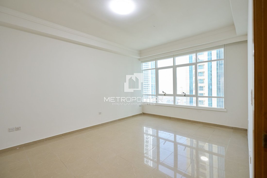 Apartment in Dubai Marina / Marsa Dubai, Dubai, United Arab Emirates 4 - 18336832