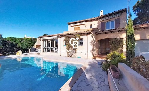 House in Tour de Mare, Frejus, France 1