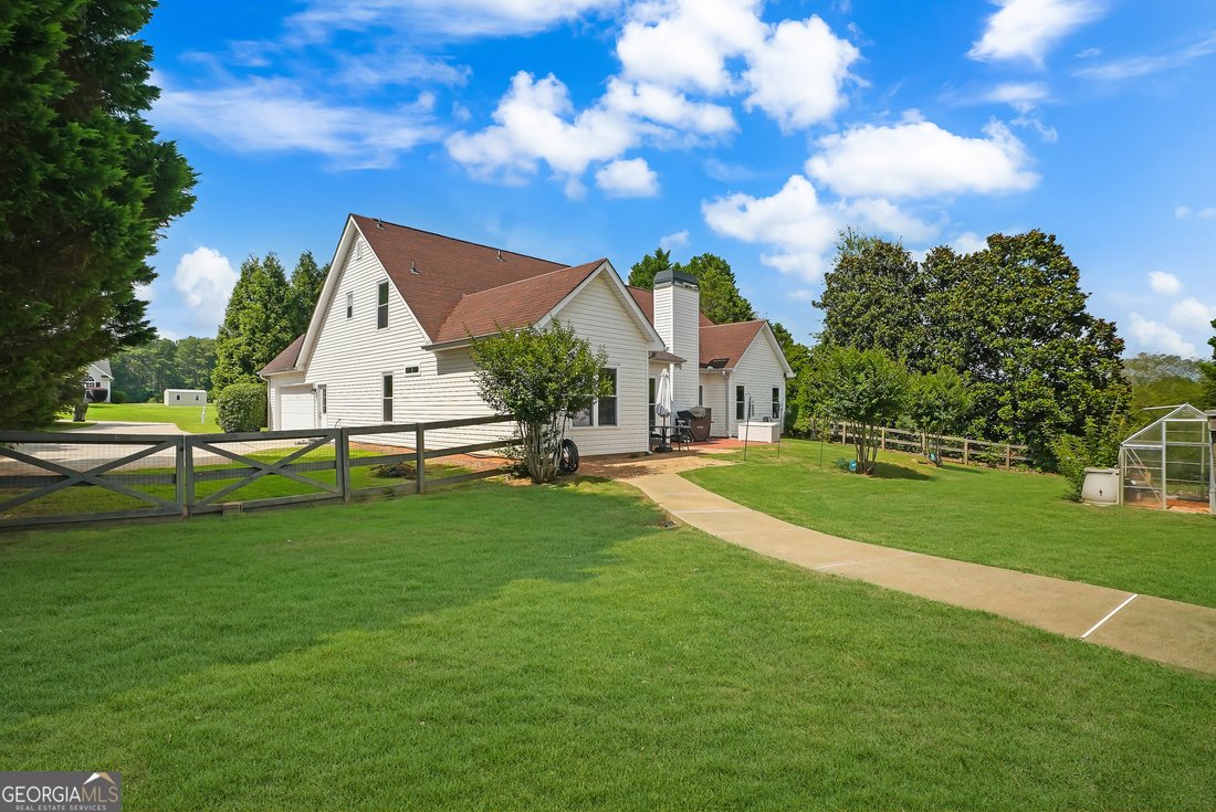 House in Senoia, Georgia, United States 4 - 18340601