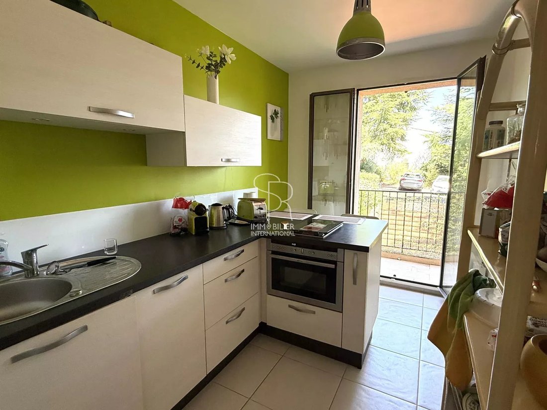 Apartment in Vaug, Villeneuve-Loubet, France 4 - 18337209