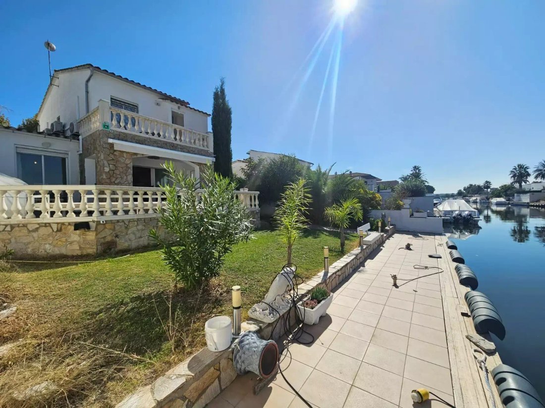 House in Empuriabrava, Catalonia, Spain 2 - 18337346