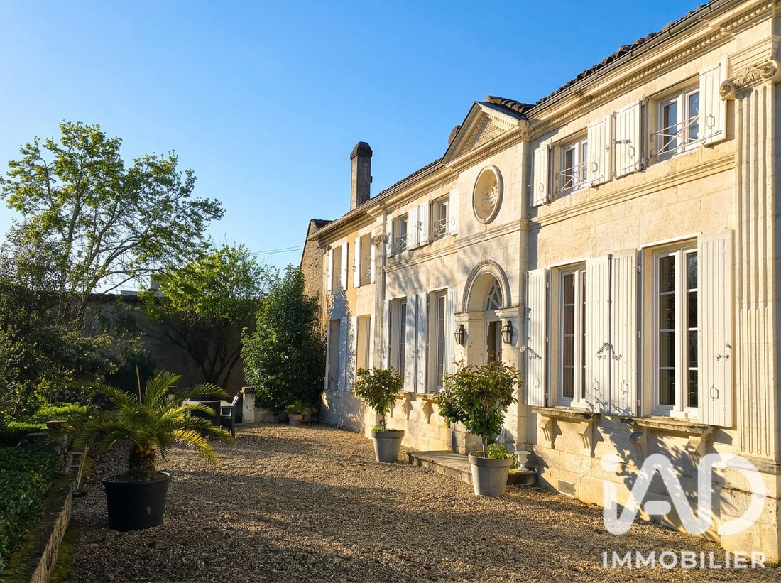 House in Cognac, Nouvelle-Aquitaine, France 4 - 16798067