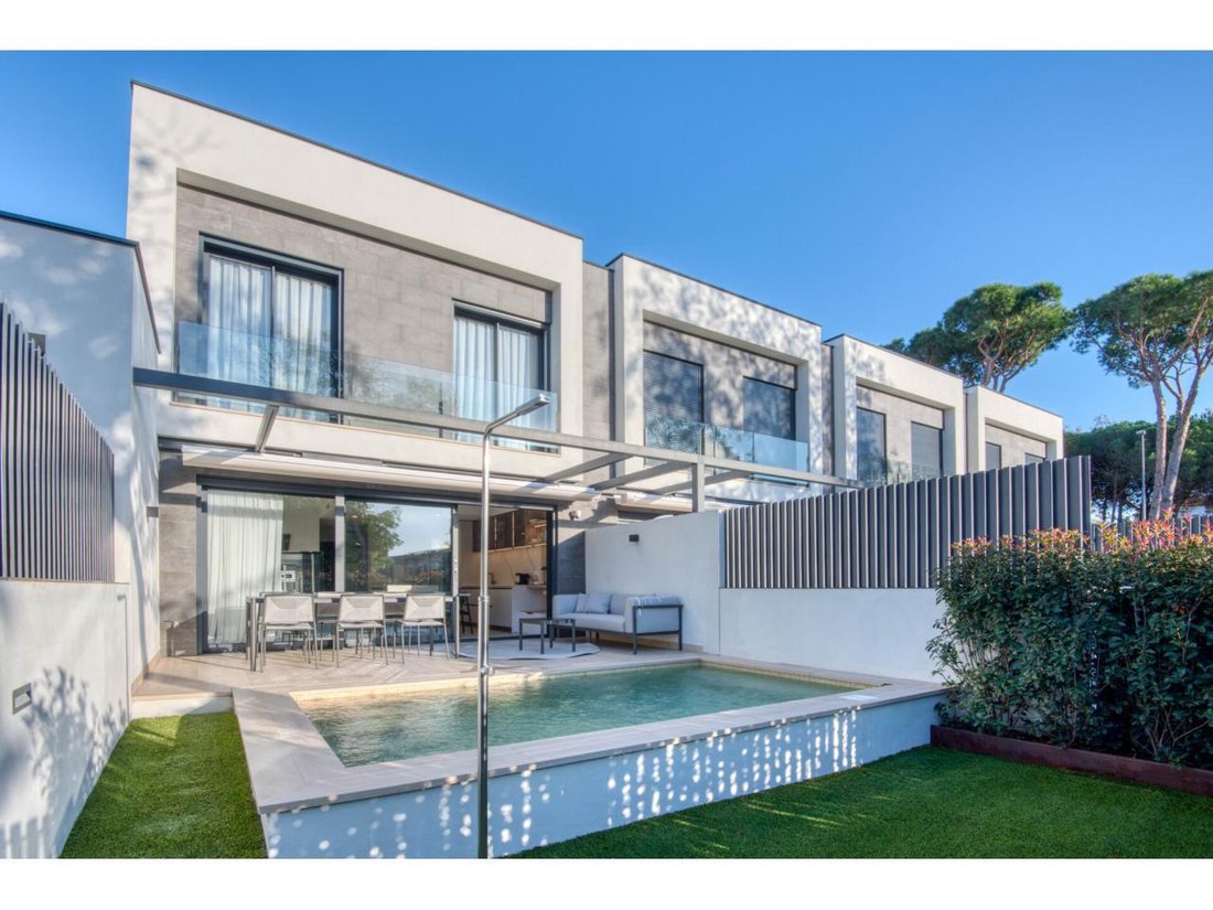 Townhouse in s'Agaro, Platja d'Aro, Catalonia 3 - 18335145