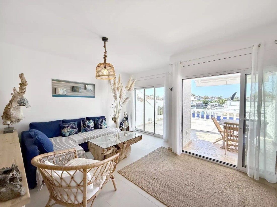Villa in Empuriabrava, Catalonia, Spain 5 - 18335964