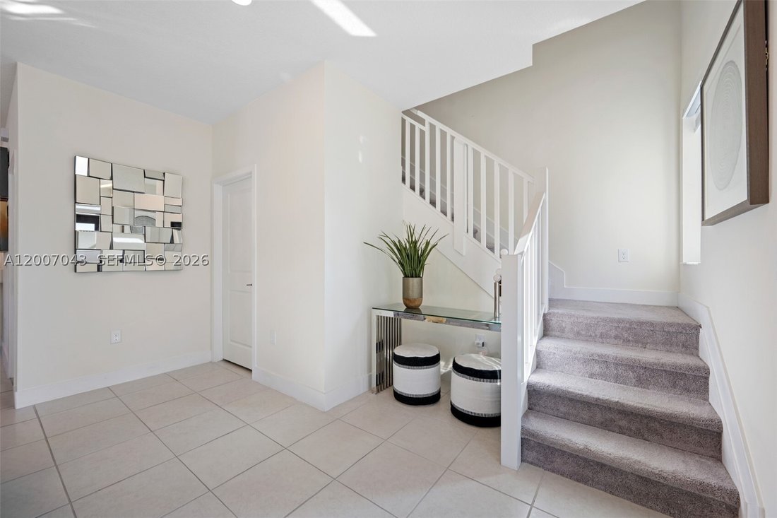 Townhouse in Miami Springs, Florida, United States 5 - 17752081