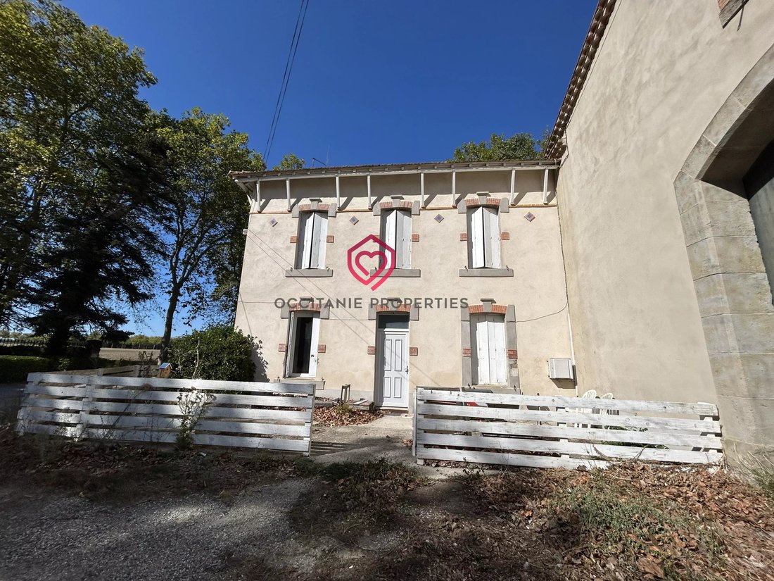 Estate in Carcassonne, Occitania, France 5 - 18337221
