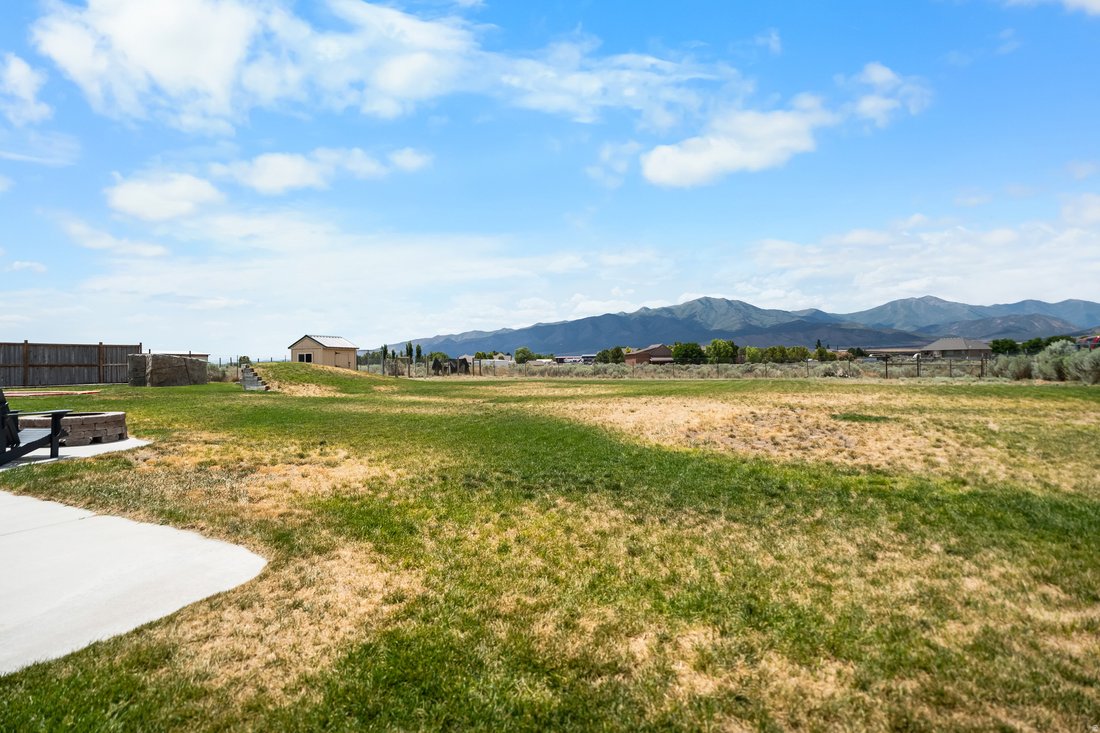 House in Eagle Mountain, Utah, United States 2 - 18339991