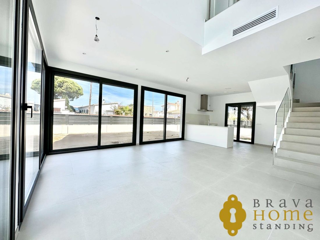 House in Empuriabrava, Catalonia, Spain 3 - 18337570