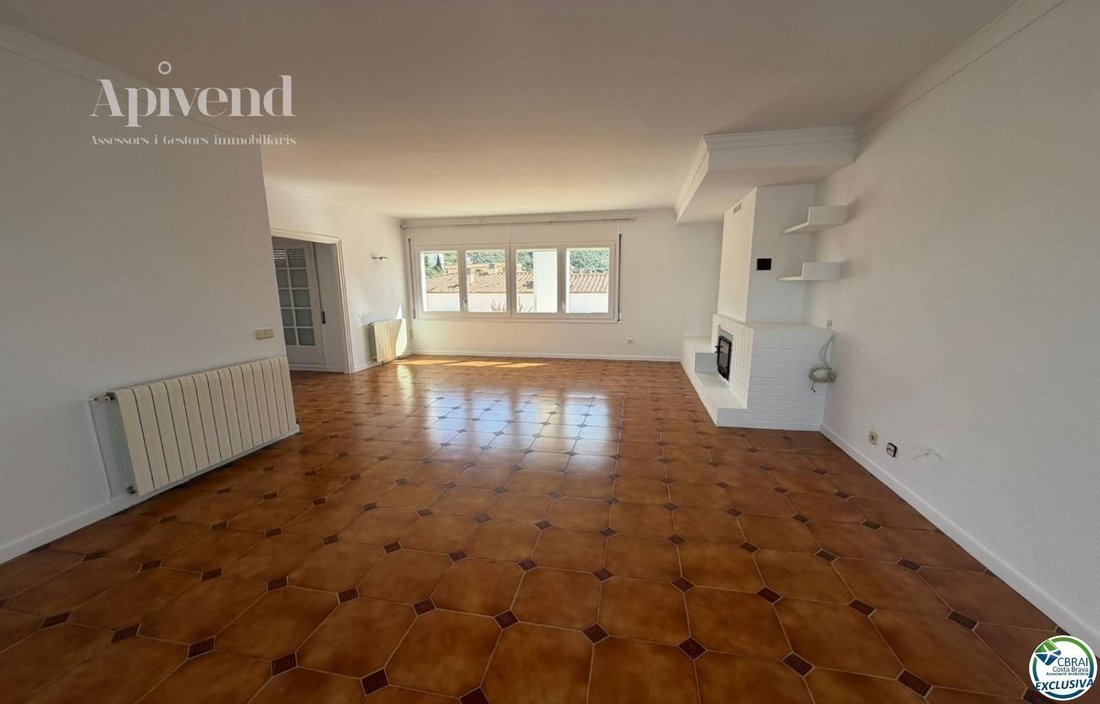 Apartment in Roses, Catalonia, Spain 2 - 18336642