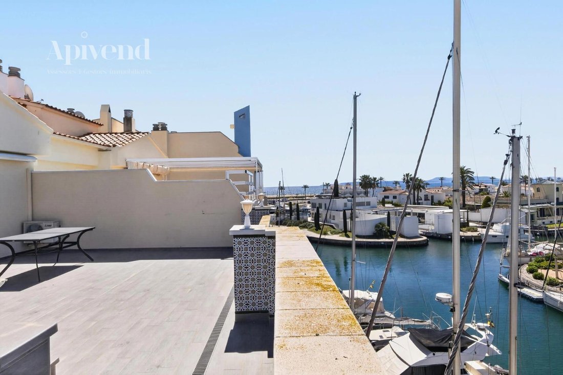 Apartment in Empuriabrava, Catalonia, Spain 3 - 18336691