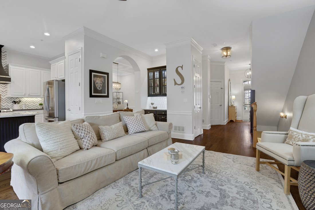 Townhouse in Alpharetta, Georgia, United States 3 - 18342645