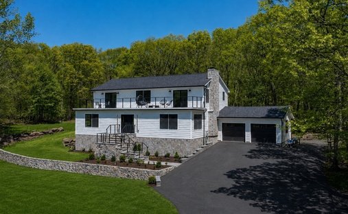 House in Warren, Connecticut, United States 1