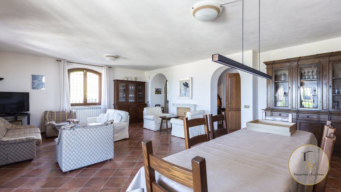 Country House in Historic Center, Perugia, Italy 4 - 18341366