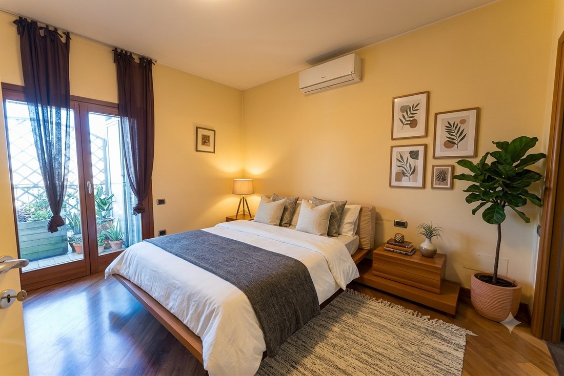 Penthouse in Historic Center, Modena, Emilia-Romagna 4 - 18335034