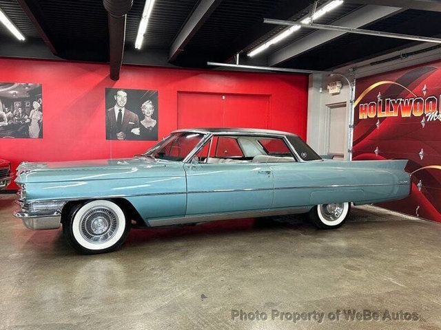 Cadillac Coupe DeVille in Calverton, NY, United States 1 - 18339999