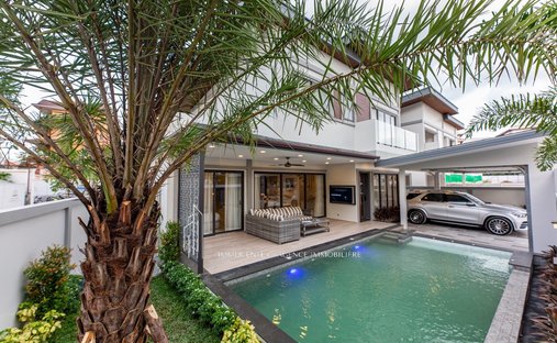 Villa in Pattaya City, Chon Buri, Thailand 1