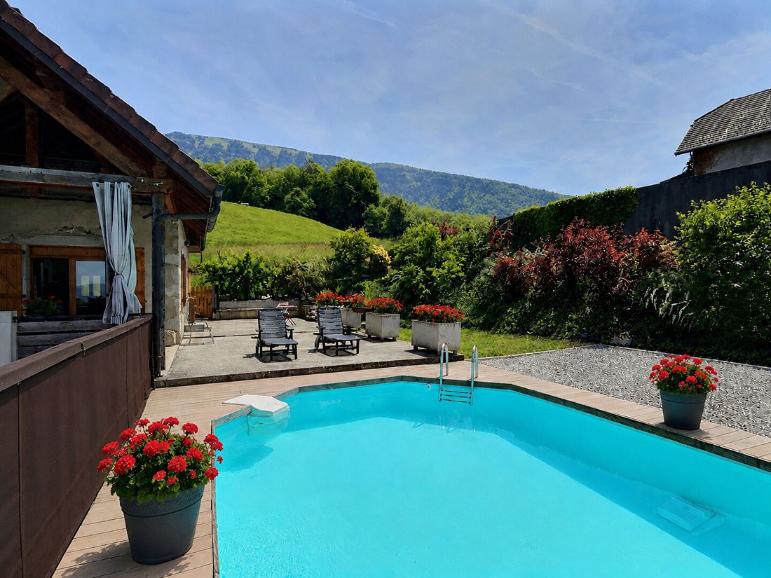 Villa in Gruffy, Auvergne-Rhône-Alpes, France 3 - 17902361