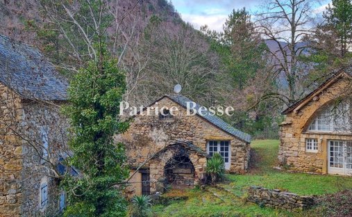 House in Ispagnac, Occitania, France 1
