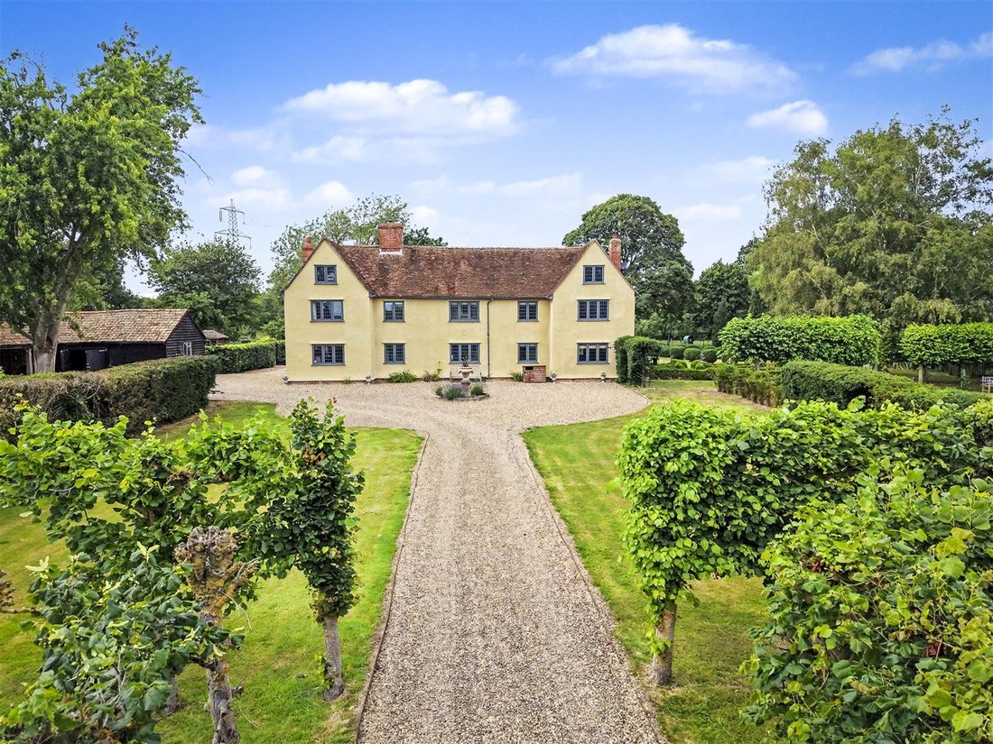 House in Saffron Walden, England 1 - 18339873