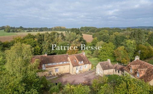 House in Bagnoles-de-l'Orne-Normandie, Normandy, France 1