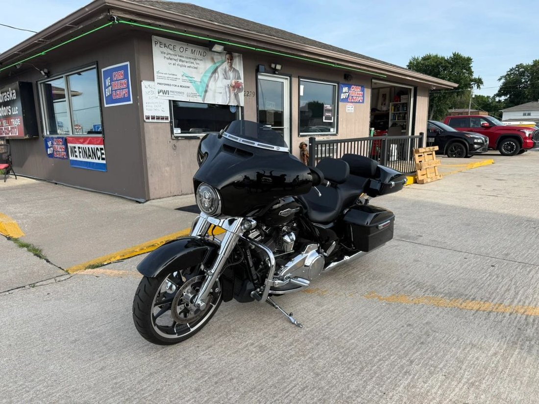 Fremont, NE, United States 3 - 18344987