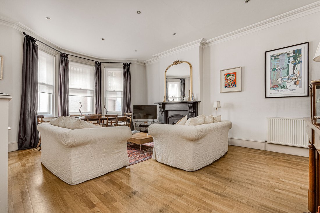 Apartment in South Kensington, Kensington And Chelsea, England 2 - 18334921