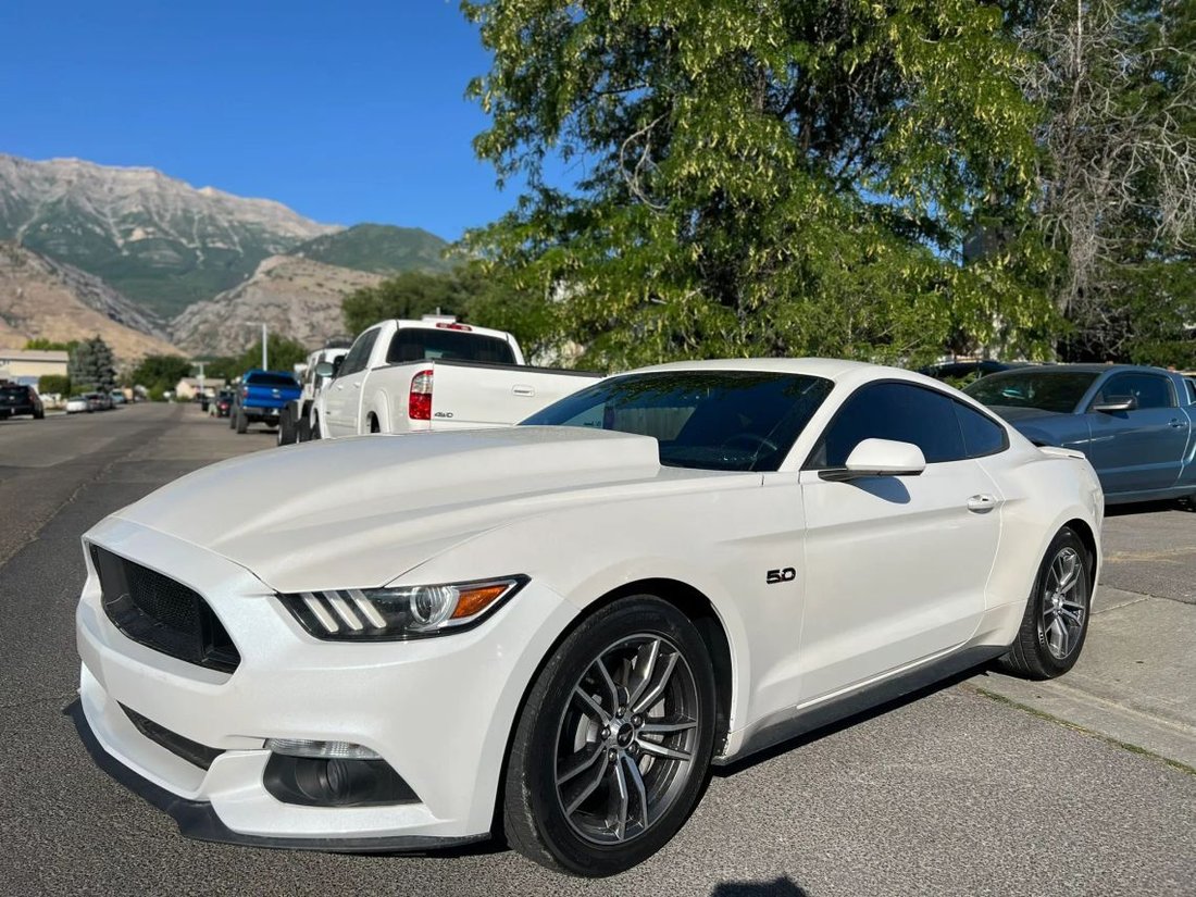 Coupe in Pleasant Grove, UT, United States 1 - 18294290