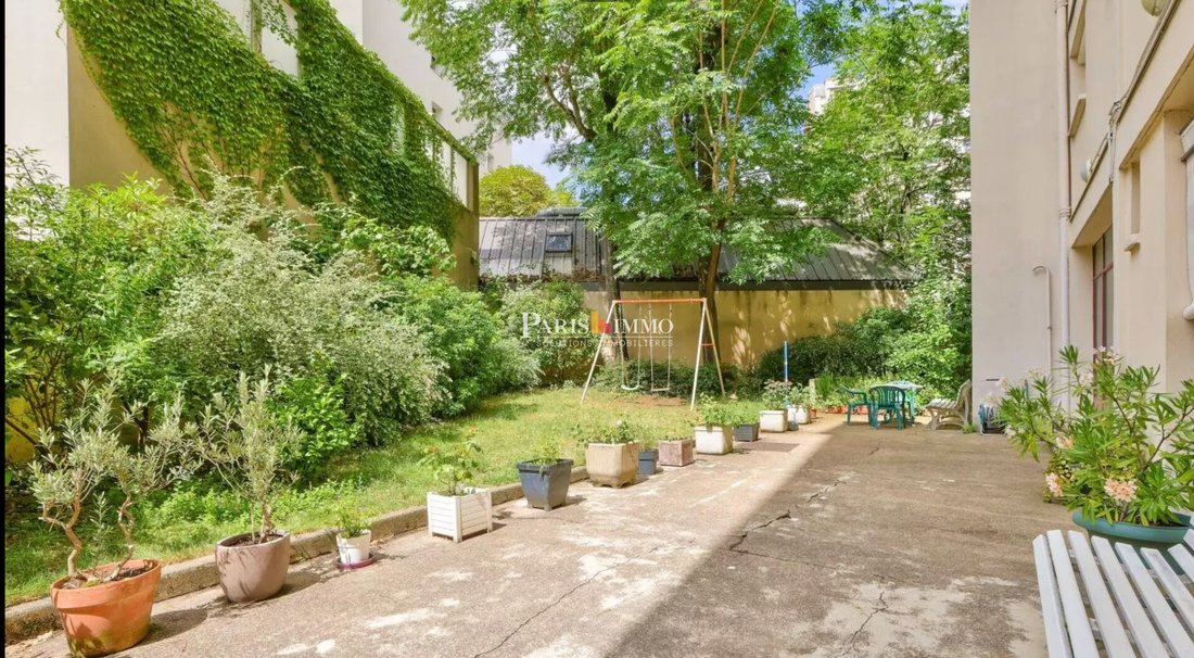 Apartment in Clignancourt-Jules Joffrin, Paris 18e Arrondissement, Paris 5 - 18342574