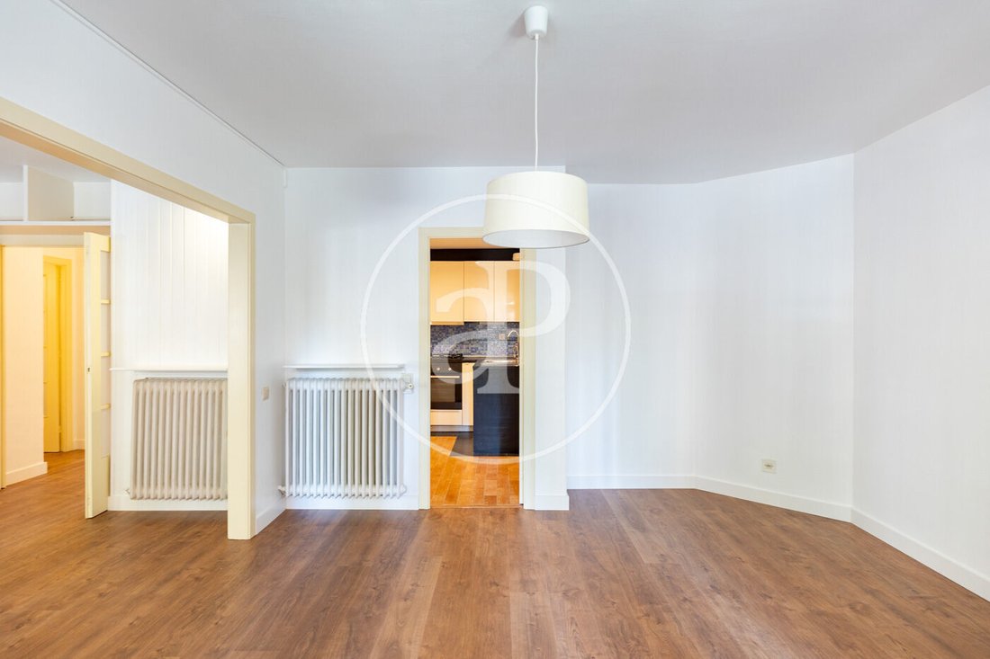 Apartment in Sarrià-Sant Gervasi, Barcelona, Spain 4 - 18342706