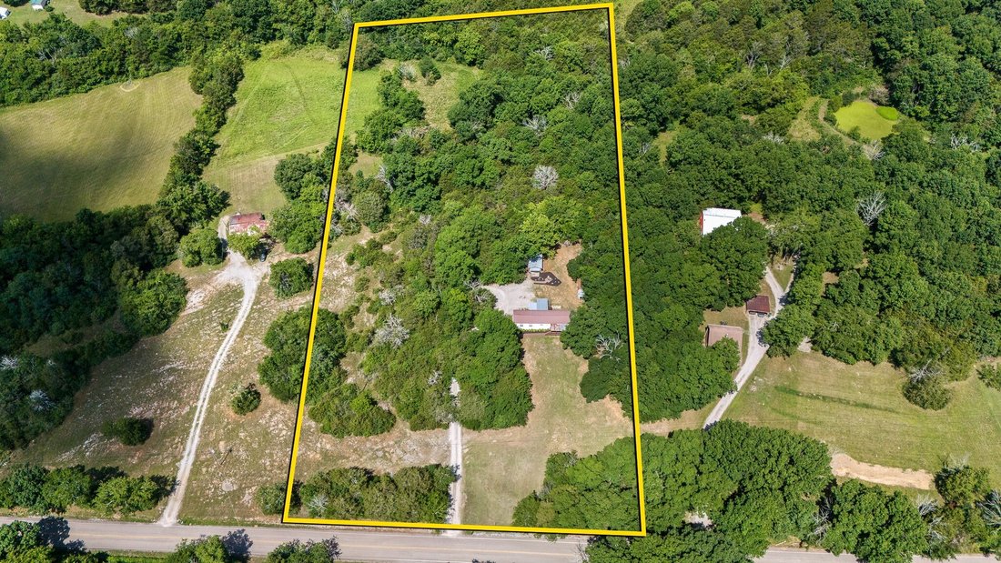 College Grove, Tennessee, United States 1 - 18342400