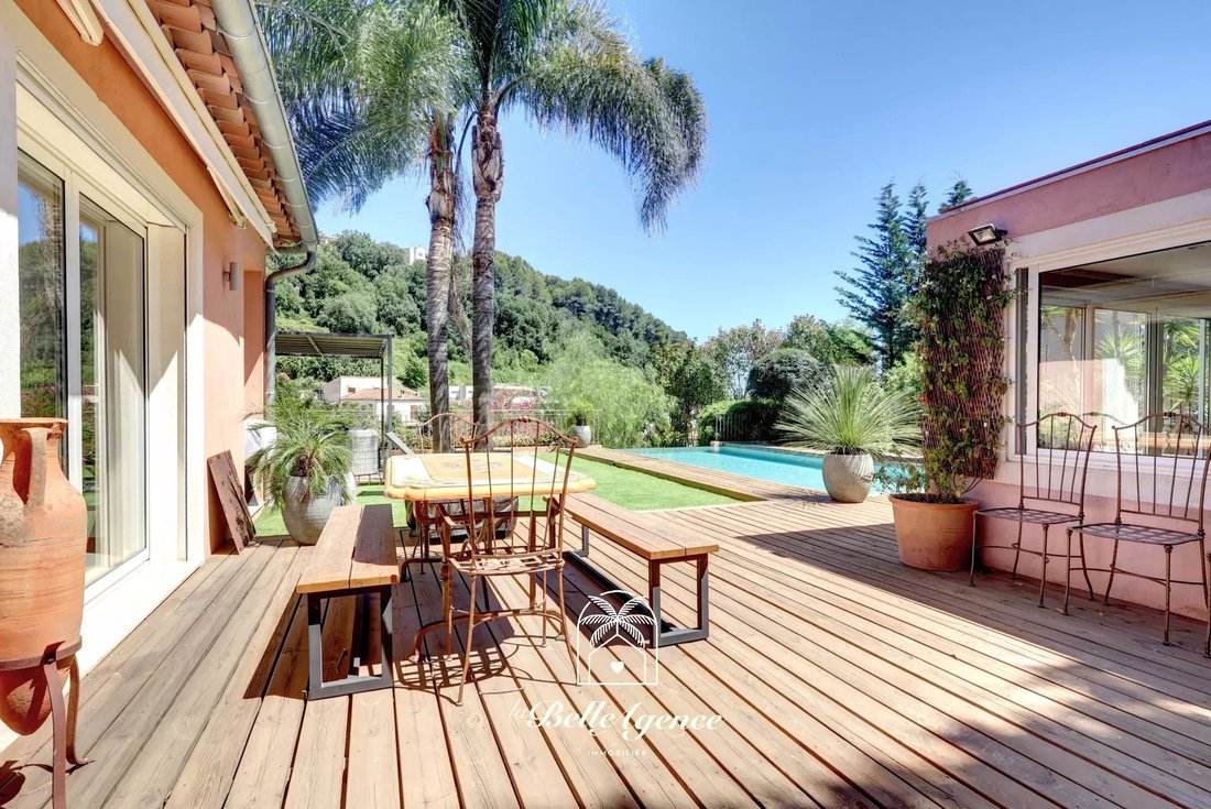 Villa in Val de Cagne-Colline Route de Vence, Cagnes-sur-Mer, France 3 - 18256072