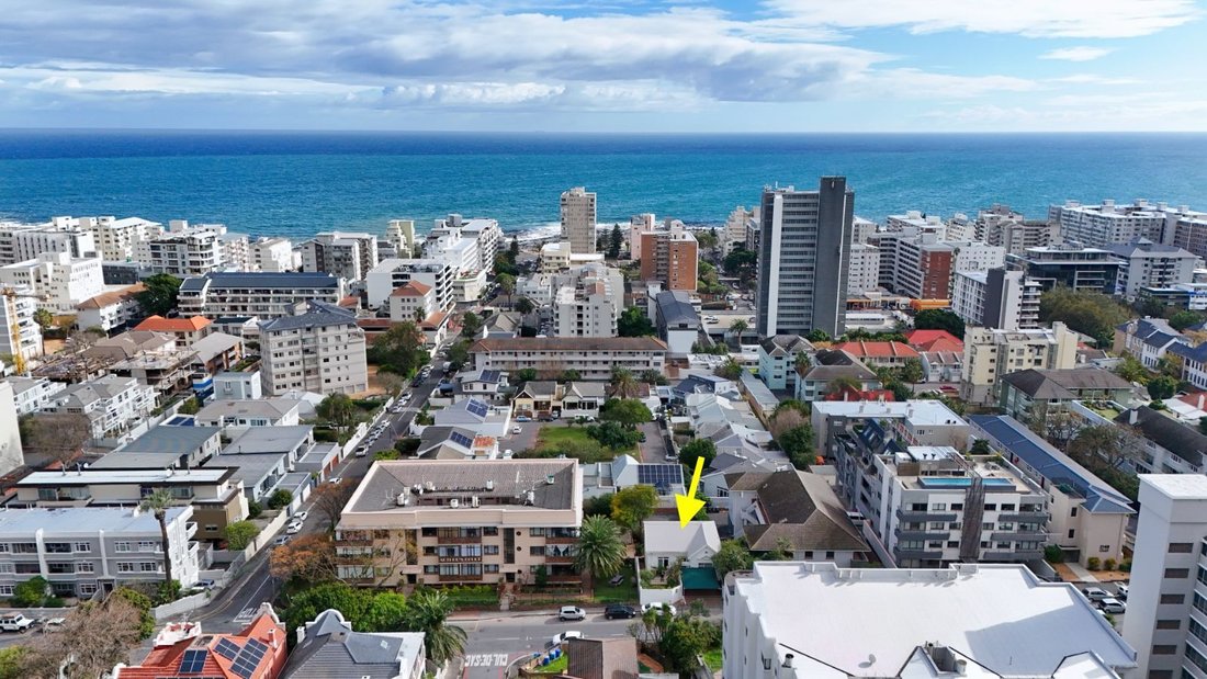 House in Sea Point, Cape Town, South Africa 1 - 18336430