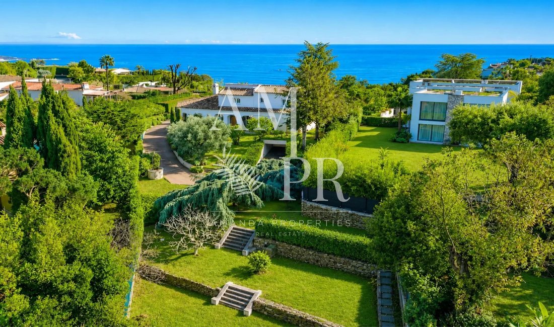 Villa in Cannes, Provence-Alpes-Côte d'Azur, France 4 - 11492253