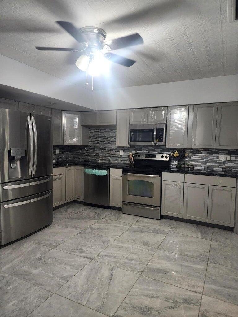 House in Fort Lauderdale, Florida, United States 4 - 18254933