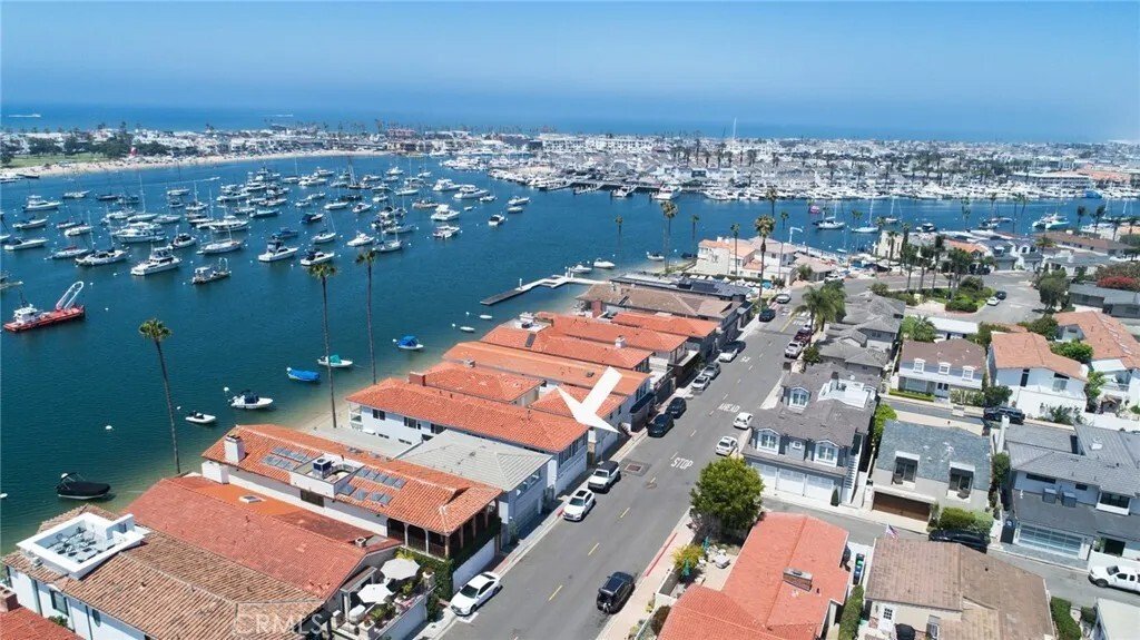 Condo in Newport Beach, California, United States 3 - 18340355