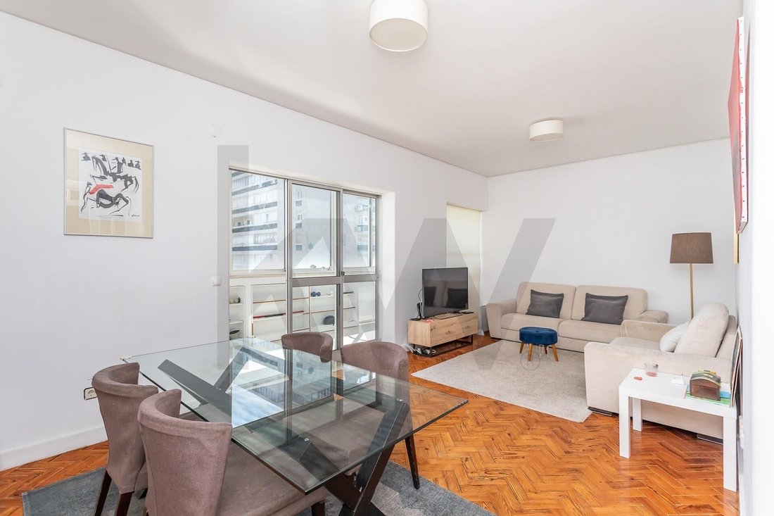 Apartment in Alvalade, Lisbon, Portugal 2 - 18336407