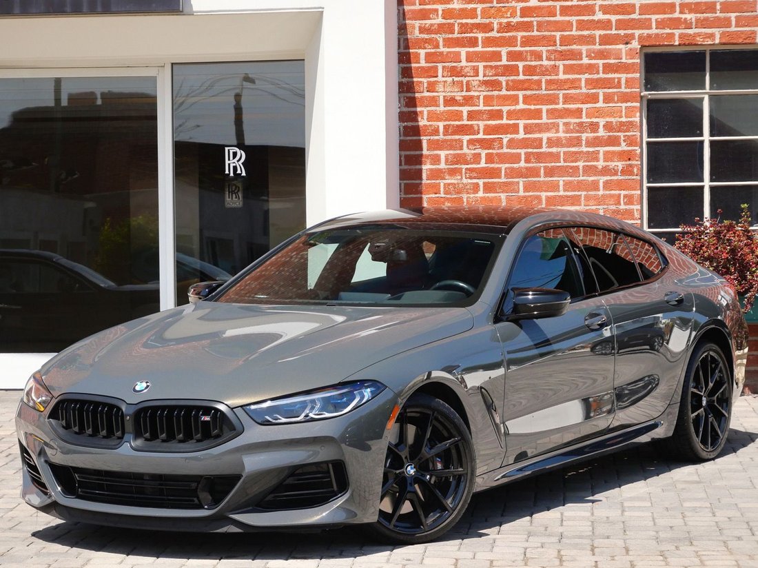 Sedan in Beverly Hills, CA, United States 3 - 18346558