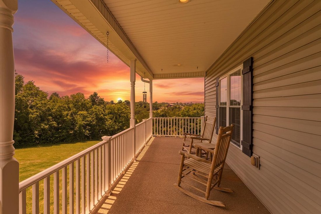 House in Harrodsburg, Kentucky, United States 5 - 18339471