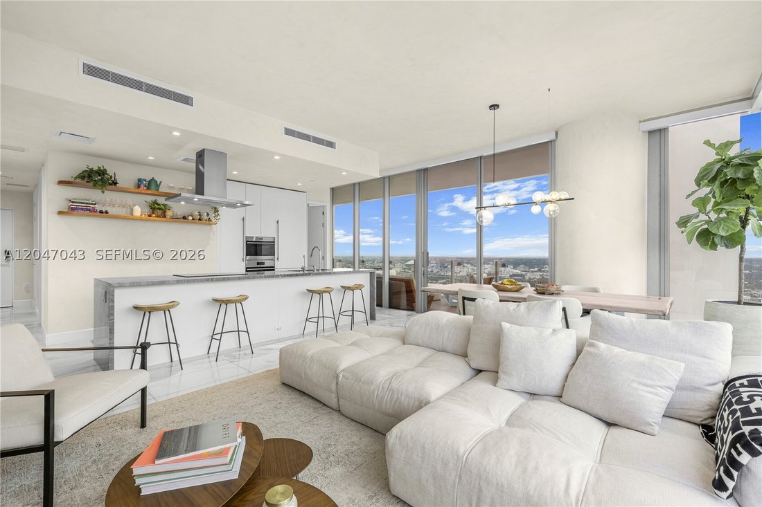 Condo in Miami, Florida, United States 2 - 18340225
