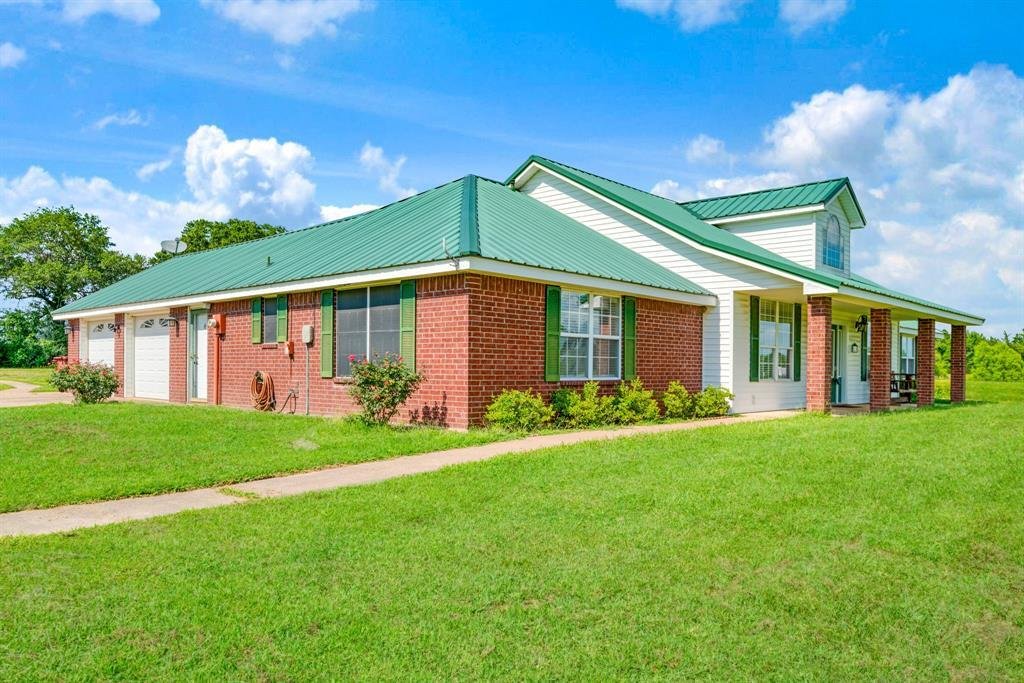 House in Blossom, Texas, United States 1 - 18342755