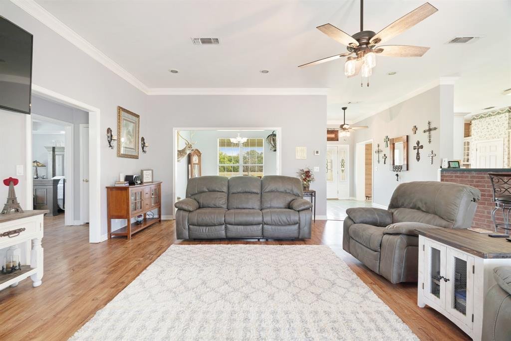 House in Blossom, Texas, United States 5 - 18342755