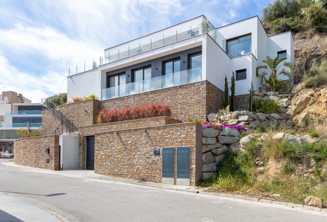 House in Roses, Catalonia, Spain 2 - 18337754
