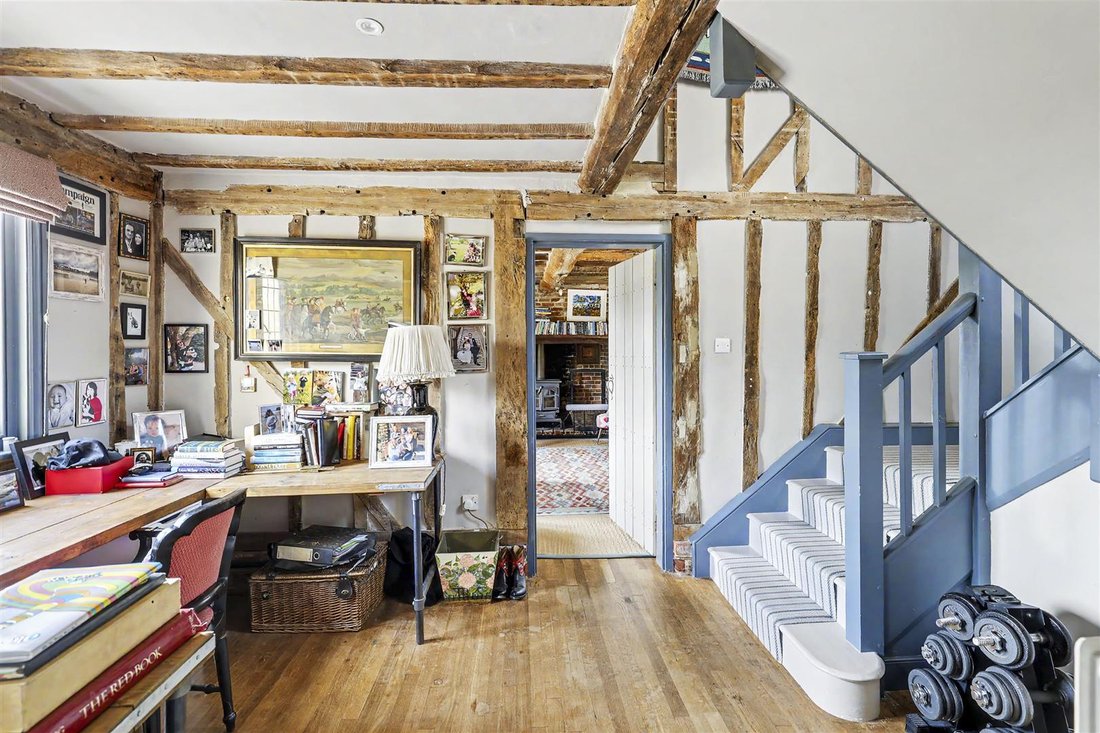 House in Saffron Walden, England 5 - 18339873