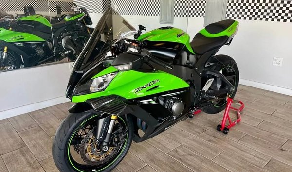 241 luxury and exclusive motorcycles for sale by dealers worldwide