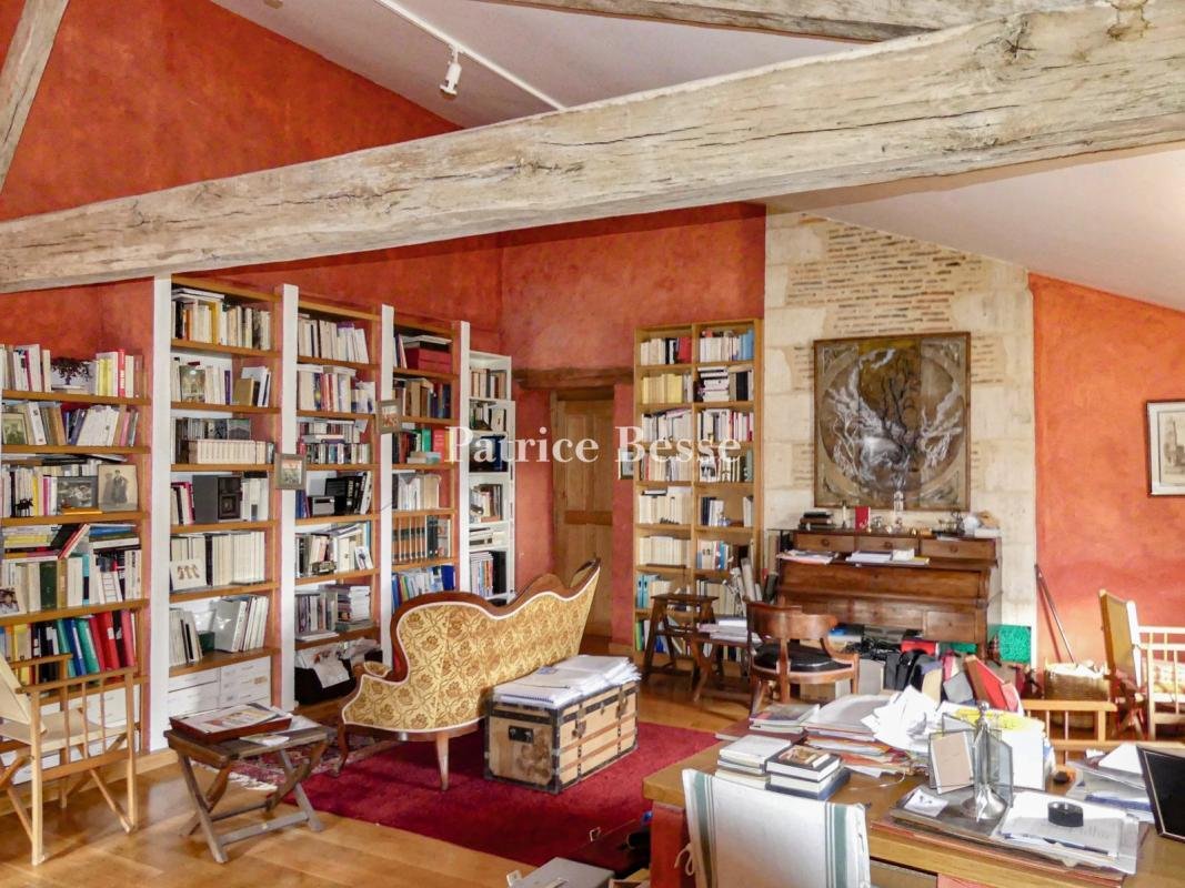 House in Niort, Nouvelle-Aquitaine, France 5 - 13633986