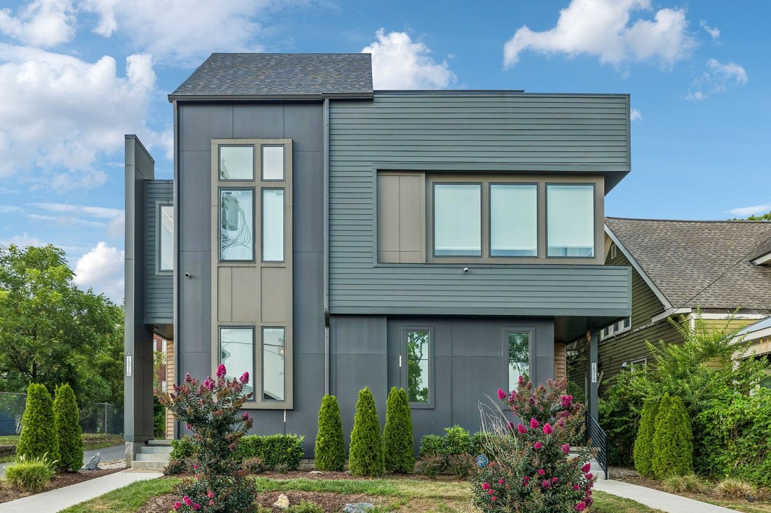 Co Op in Nashville, Tennessee, United States 1 - 18342417