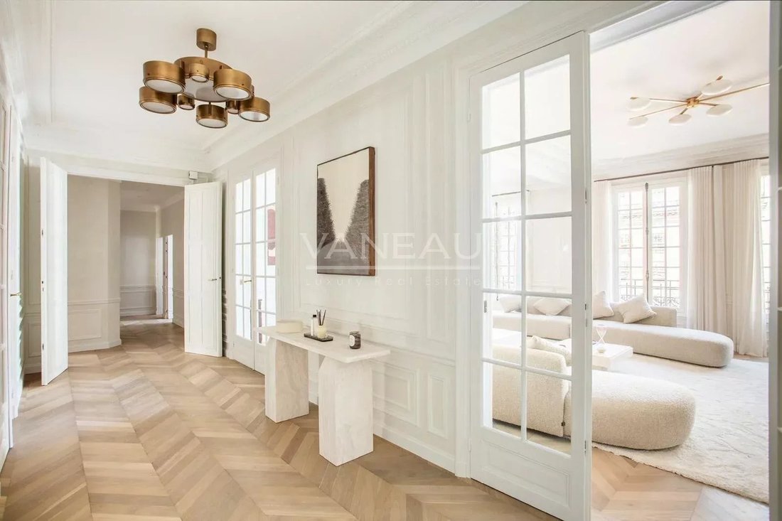 Apartment in Muette Nord, Paris 16e Arrondissement, Paris 5 - 18349795
