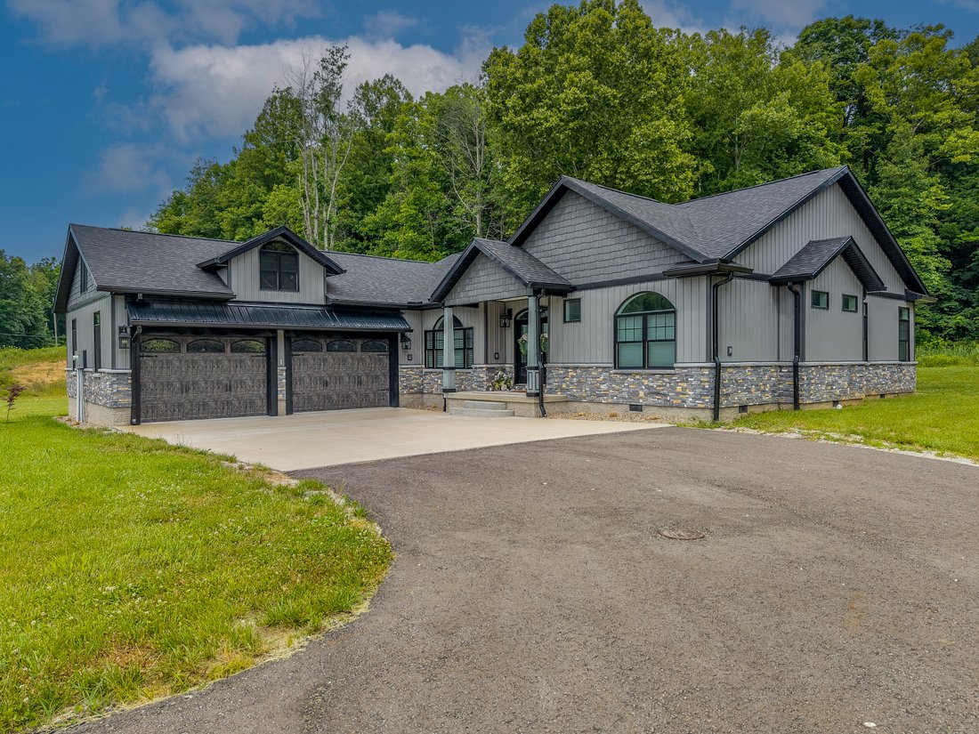 House in Olive Hill, Kentucky, United States 1 - 18334690