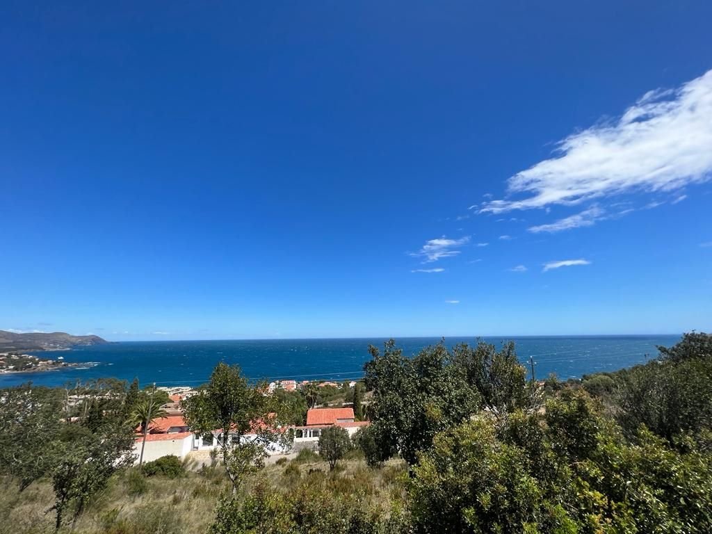 Land in Llanca, Catalonia, Spain 1 - 18335143