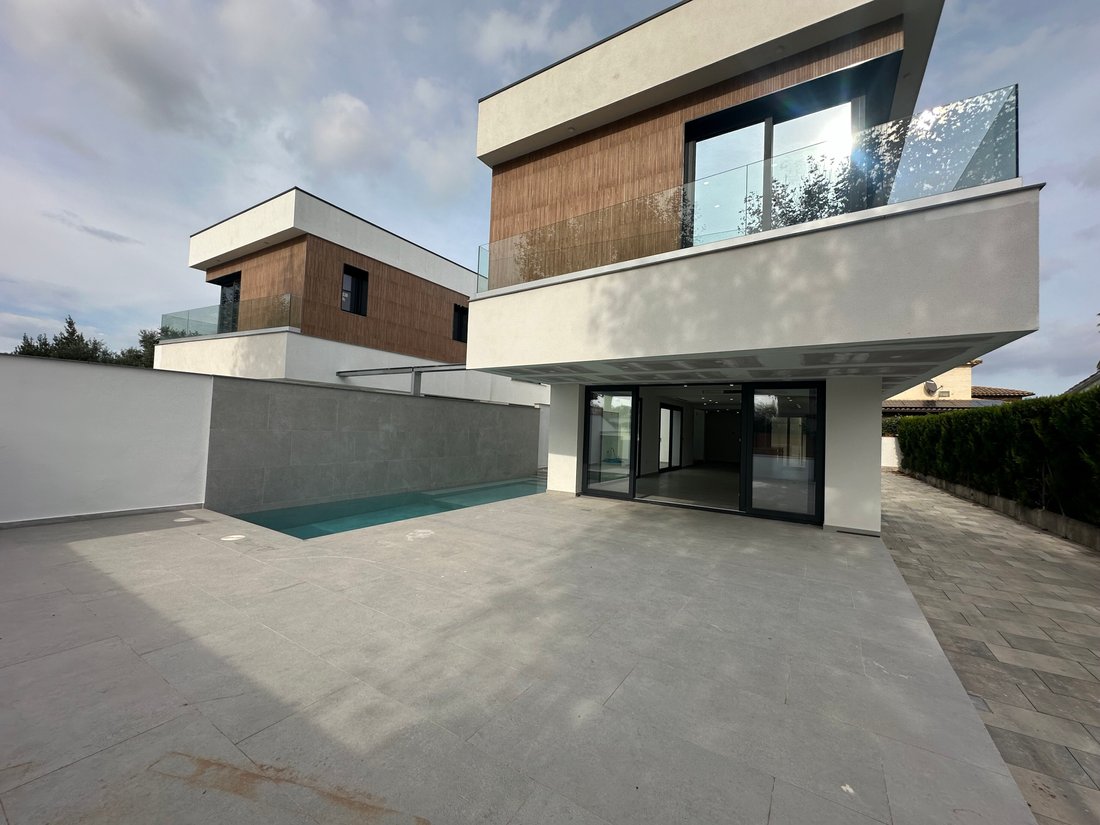 House in Empuriabrava, Catalonia, Spain 2 - 18337065